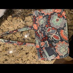 New Vera Bradley purse with wallet and mirror
